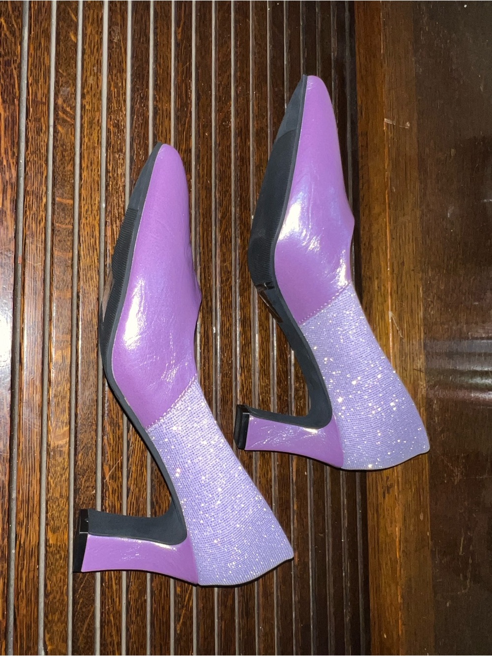Purple Women's Pointed-Toe Flats - Stylish Everyday Pumps - Picture 4 of 6